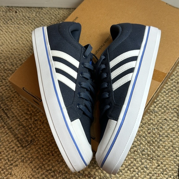 NWOT - adidas, Men's Bravada 2.0 Low Casual Sneakers from Finish Line, Size 8 - Picture 6 of 14